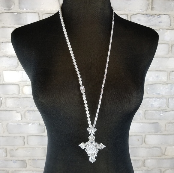 Erickson Beamon Rocks Gothic Crucifix Necklace - Picture 7 of 8